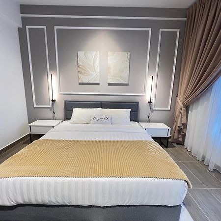 Rizz Residence Troika Kb Kota Bahru Luaran gambar