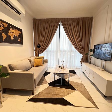 Rizz Residence Troika Kb Kota Bahru Luaran gambar